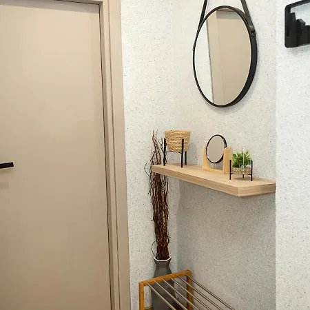 Апартамент Stylish Flat With Free Pool Access, Bendita Mare By Flat Mаnаger *